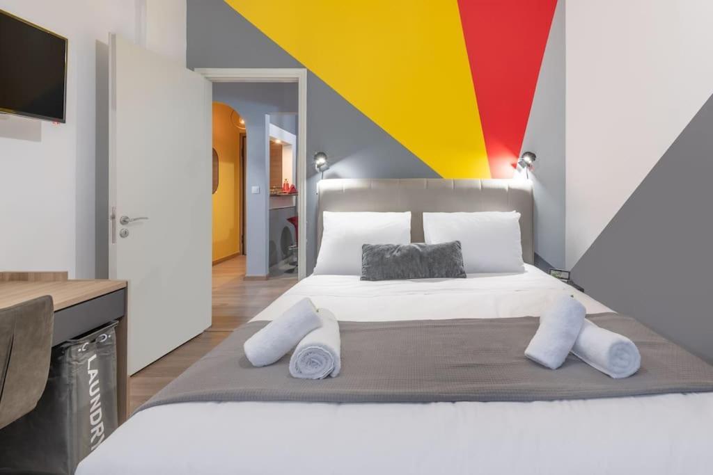 The Hostmaster Hollywood Space Studio Αθήνα Εξωτερικό φωτογραφία